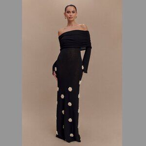 Meshki Dress - Kiki Off Shoulder Knit Rose Maxi Dress - Black/White Size: XS